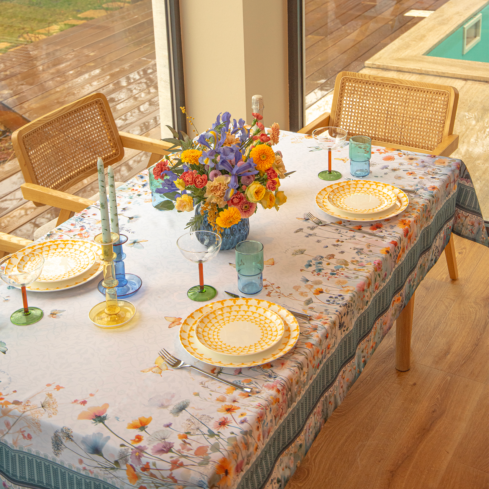 Tablecloth - Spring - Flowers - Bluetabla