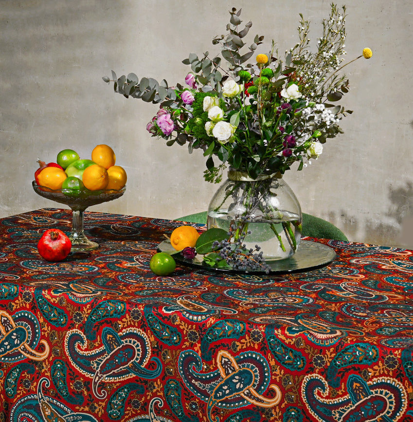 Paisley (red) - Tablecloth