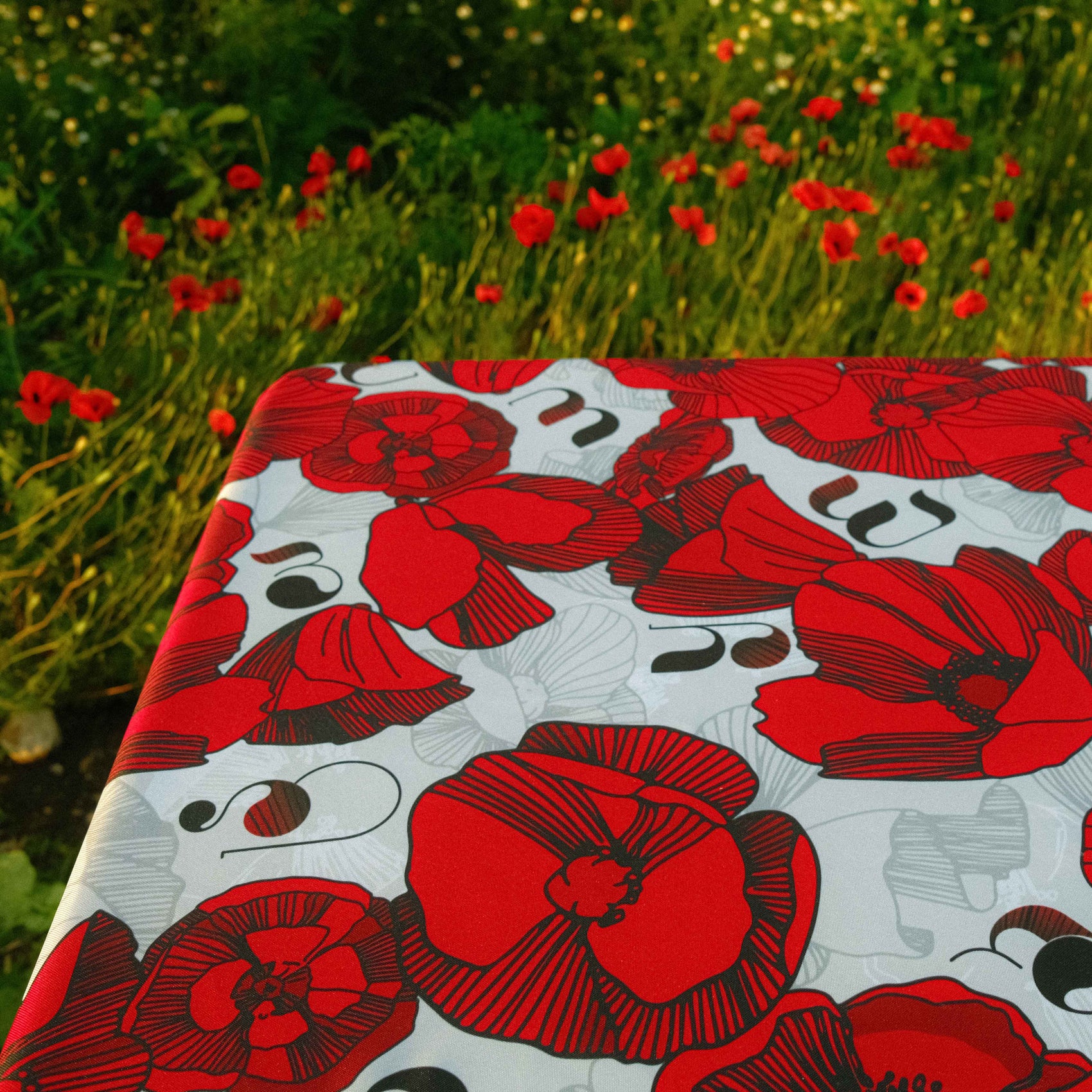 Tablecloth - Poppy - Light - BlueTabla