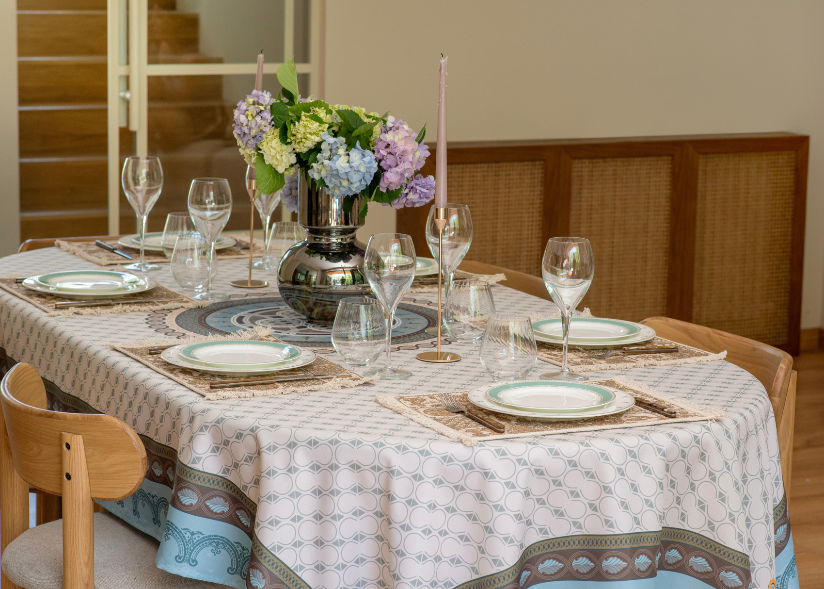 Tablecloth - Bediis Bardzimi - BlueTabla