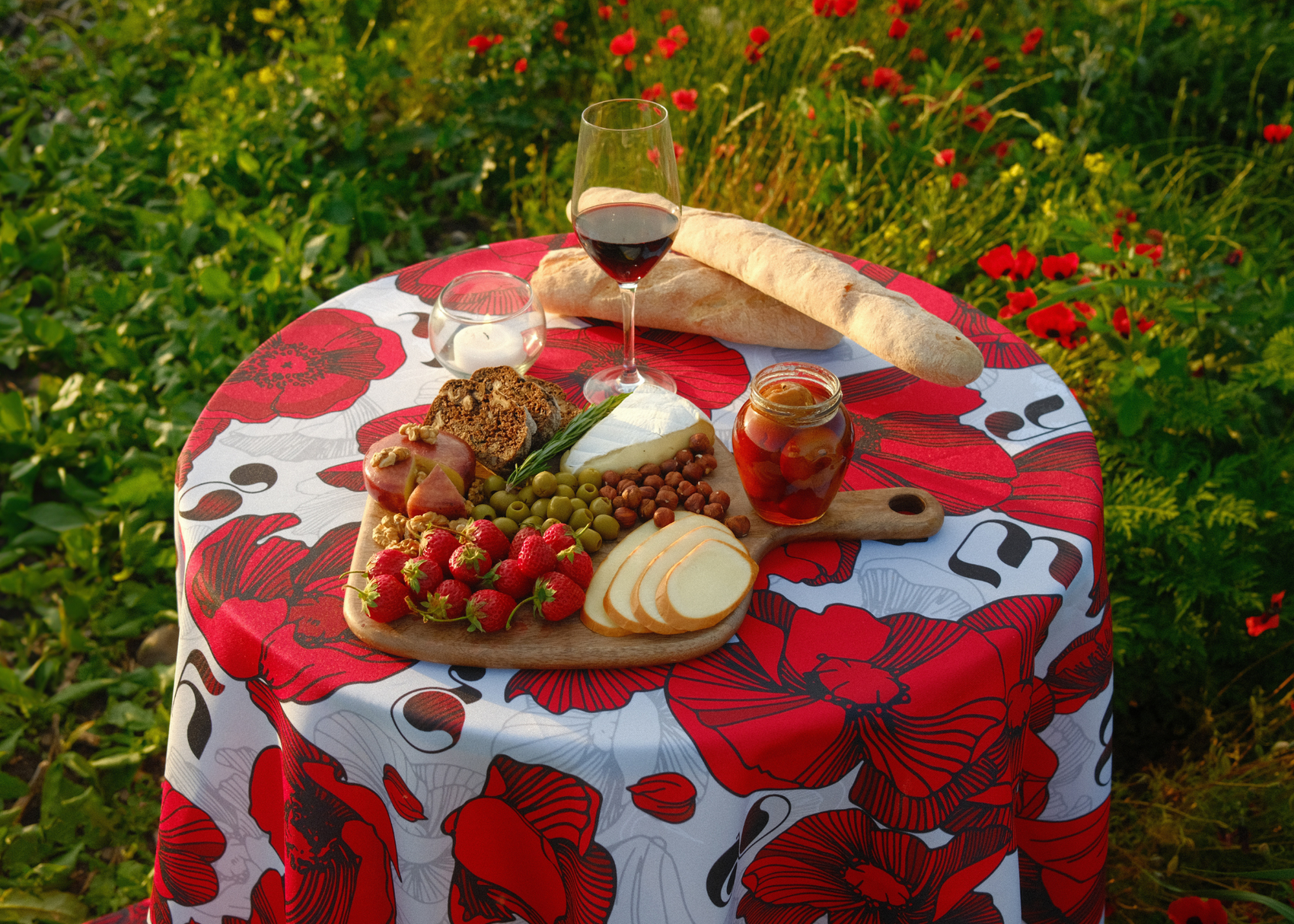 Tablecloth - Poppy - Light - BlueTabla
