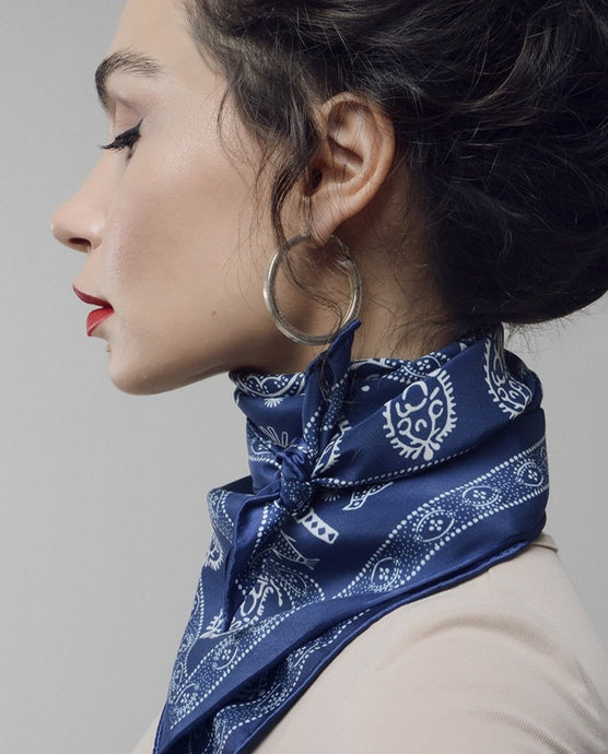 Silk scarf - Meidani - Blue tablecloth
