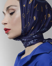 Load image into Gallery viewer, Silk scarf - Borjgalo